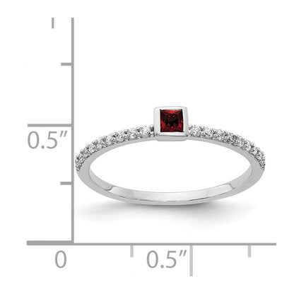 14K Weißgold Ring mit echtem Diamant und Granat im Princess-Schliff