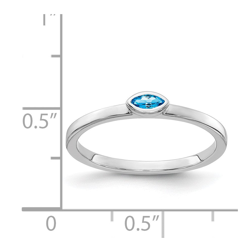 14K Weißgold Ring mit Marquise-Blautopas in Zargenfassung