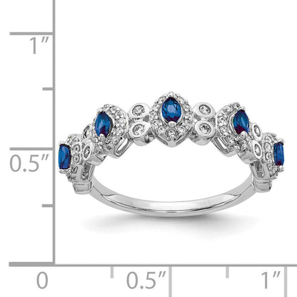 14K Weißgold Ring mit natürlichen Diamanten und blauen Saphiren