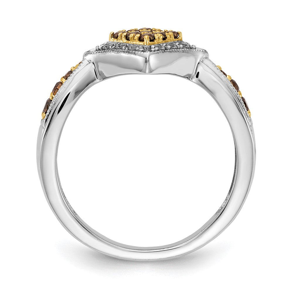 Ring aus 14K Weißgold mit Gelb-Rhodinierung, besetzt mit weißen und champagnerfarbenen natürlichen Diamanten