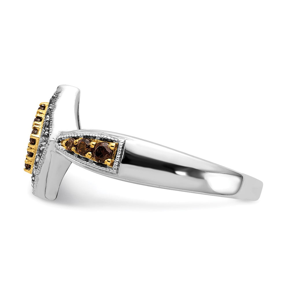Ring aus 14K Weißgold mit Gelb-Rhodinierung, besetzt mit weißen und champagnerfarbenen natürlichen Diamanten