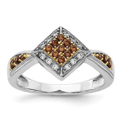 Ring aus 14K Weißgold mit Gelb-Rhodinierung, besetzt mit weißen und champagnerfarbenen natürlichen Diamanten