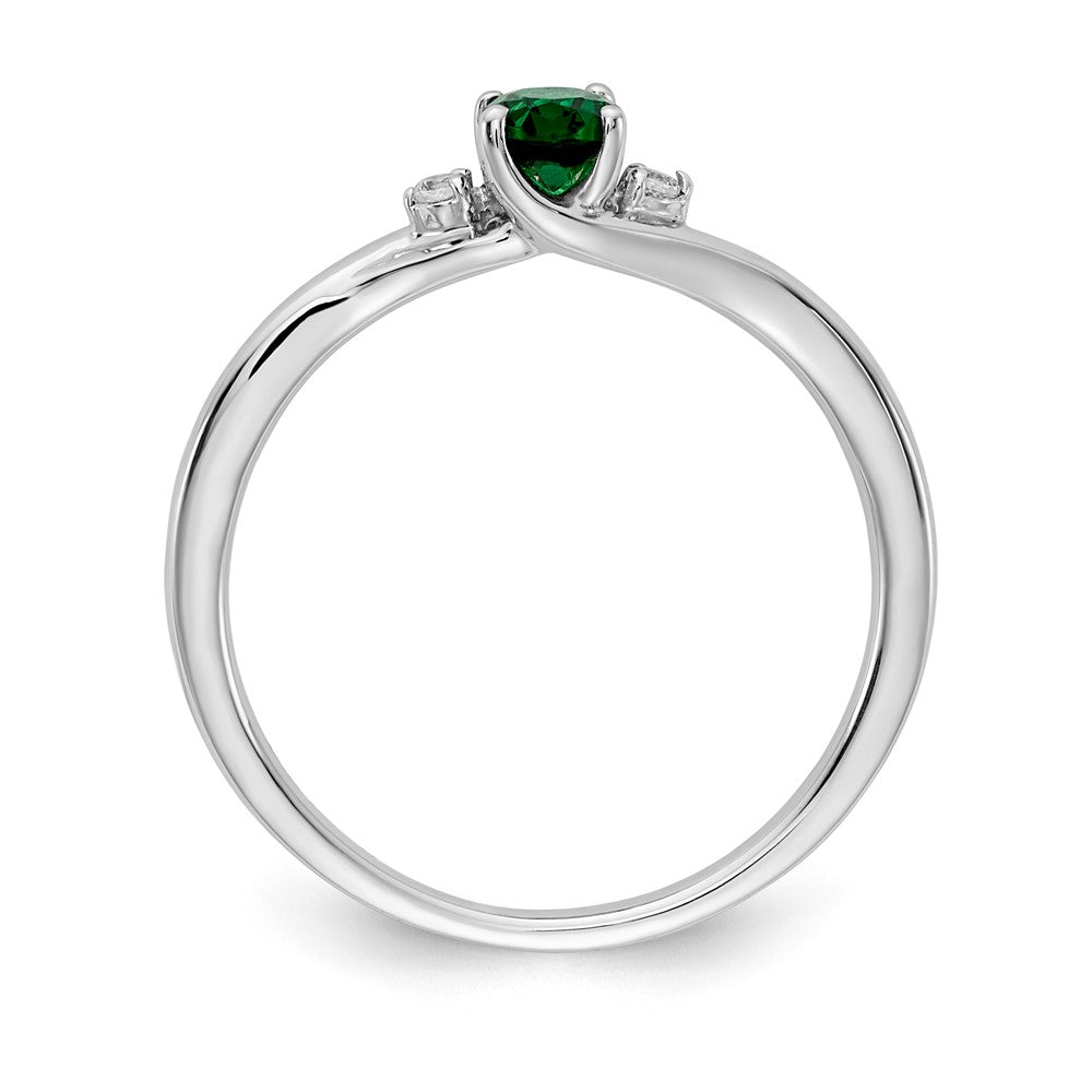 14K Weißgold Ring mit echten Diamanten und ovalem Smaragd