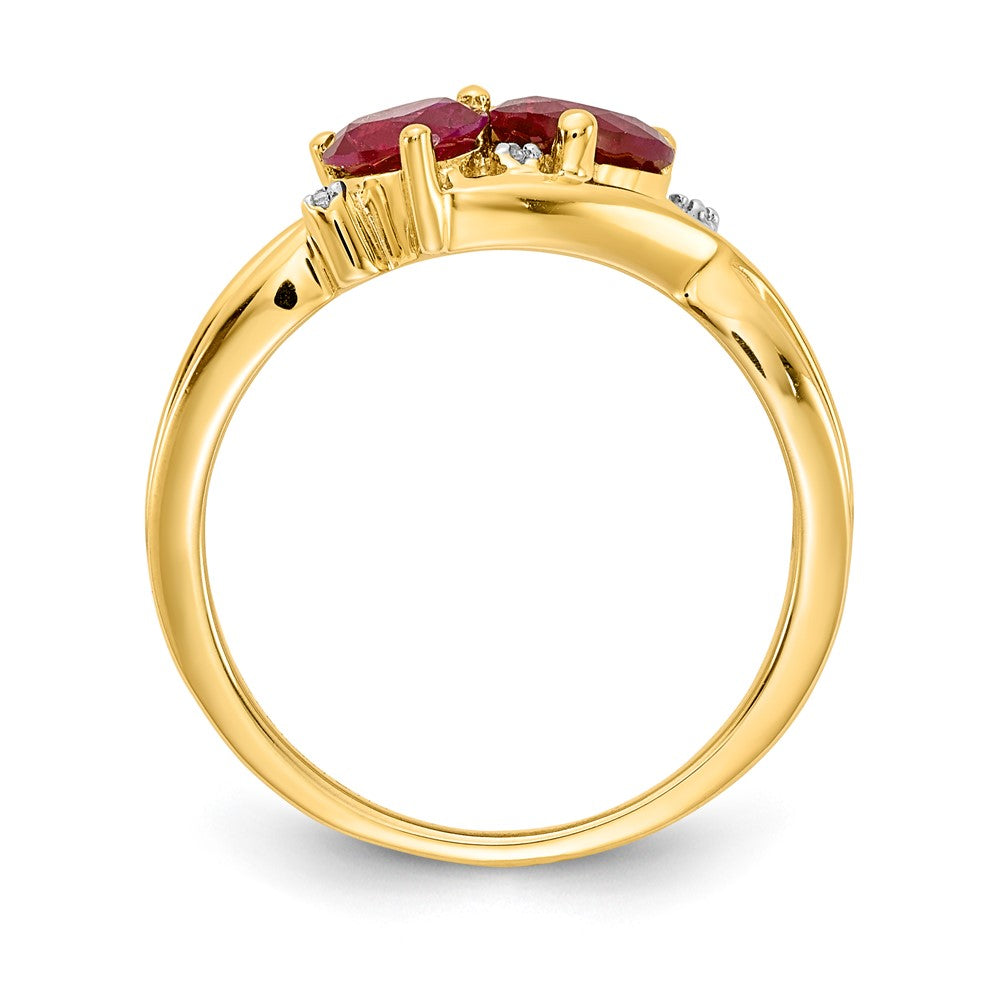 14K Weißgold Ring mit im Labor erzeugtem Rubin und Diamant im Doppelherz-Design Alternative Formulierung, je nach Kontext des Metalls (da "14K" ohne Farbangabe vorliegt, hier eine neutralere