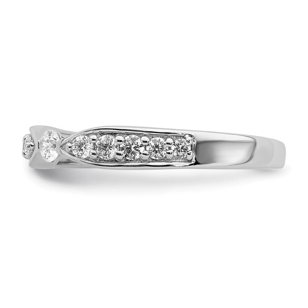 14K Weißgold Ring mit echten Diamanten
