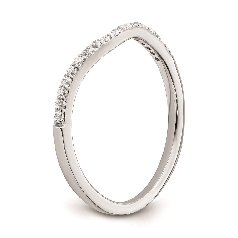 14K Weißgold Ring mit konturiertem echtem Diamant