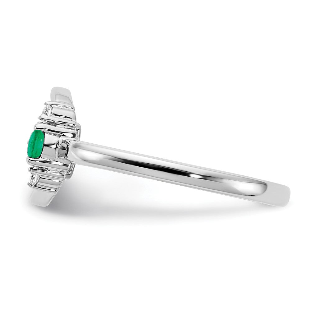 14K Weißgold Polierter Ring mit echten Diamanten und Smaragden in Kreisform