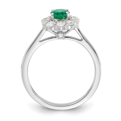 10K Weißgold Fashion-Ring mit 0,625 ct. im Labor gezüchteten Diamanten VS/SI+ G+ und ovalem, im Labor gezüchtetem Smaragd-Halo
