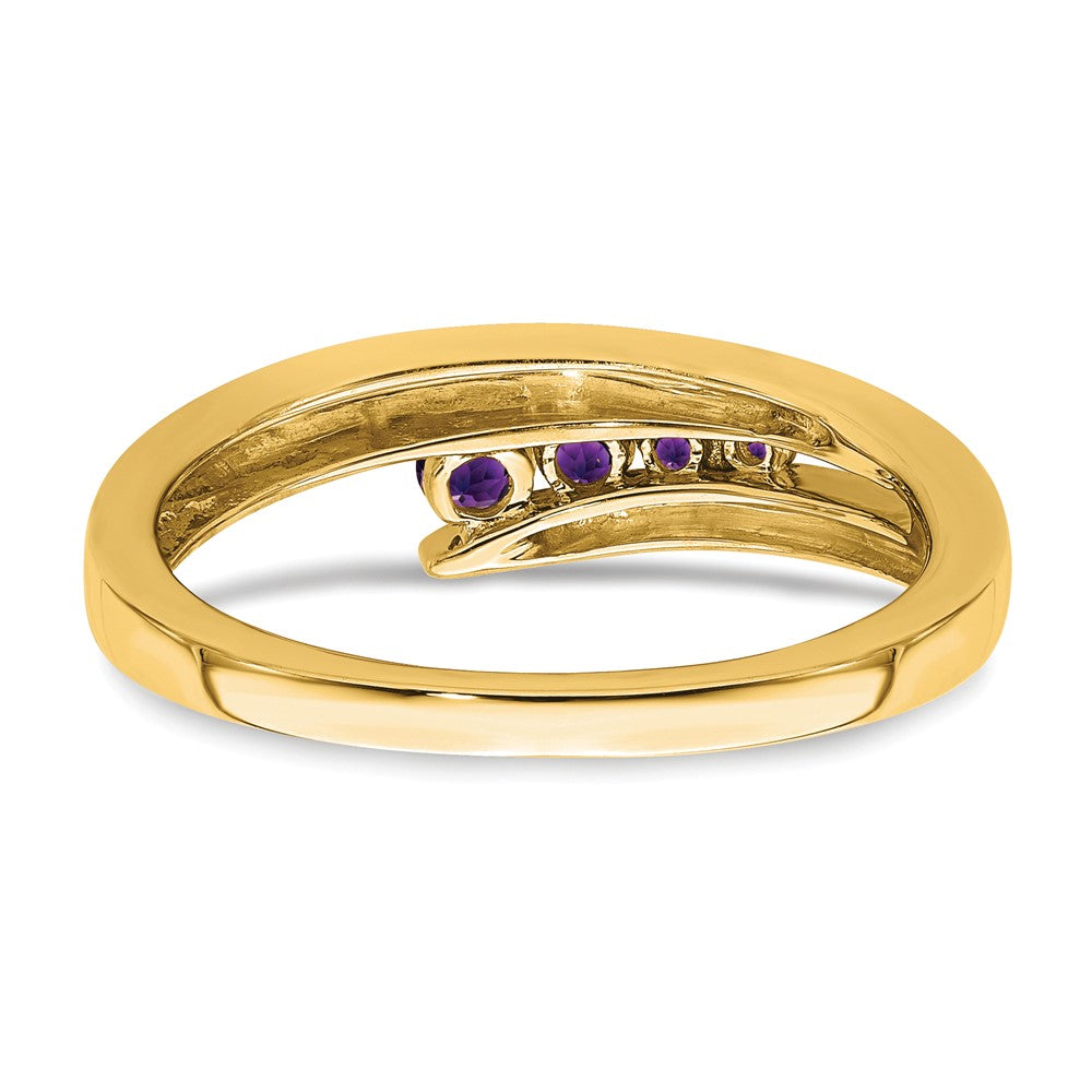 Ring aus 14K Gelbgold mit 4 Amethysten