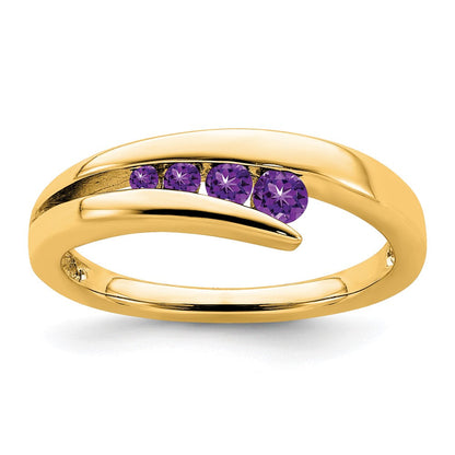Ring aus 14K Gelbgold mit 4 Amethysten