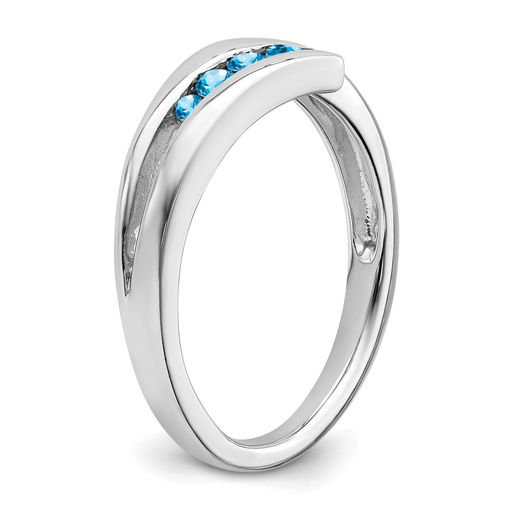 14K Weißgold Ring mit 4 blauen Topasen