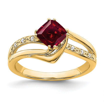 14K Gelbgold Ring mit synthetischem Rubin und echten Diamanten