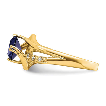 14K Gelbgold Ring mit synthetischem Saphir und echtem Diamant
