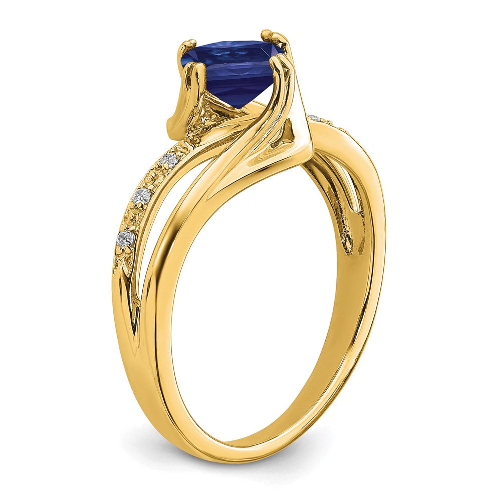 14K Gelbgold Ring mit synthetischem Saphir und echtem Diamant