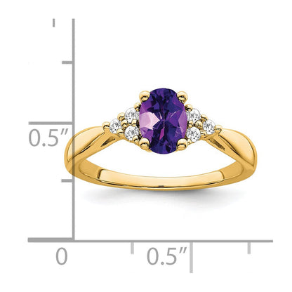 Ring aus 14K Gelbgold mit Amethyst und echten Diamanten