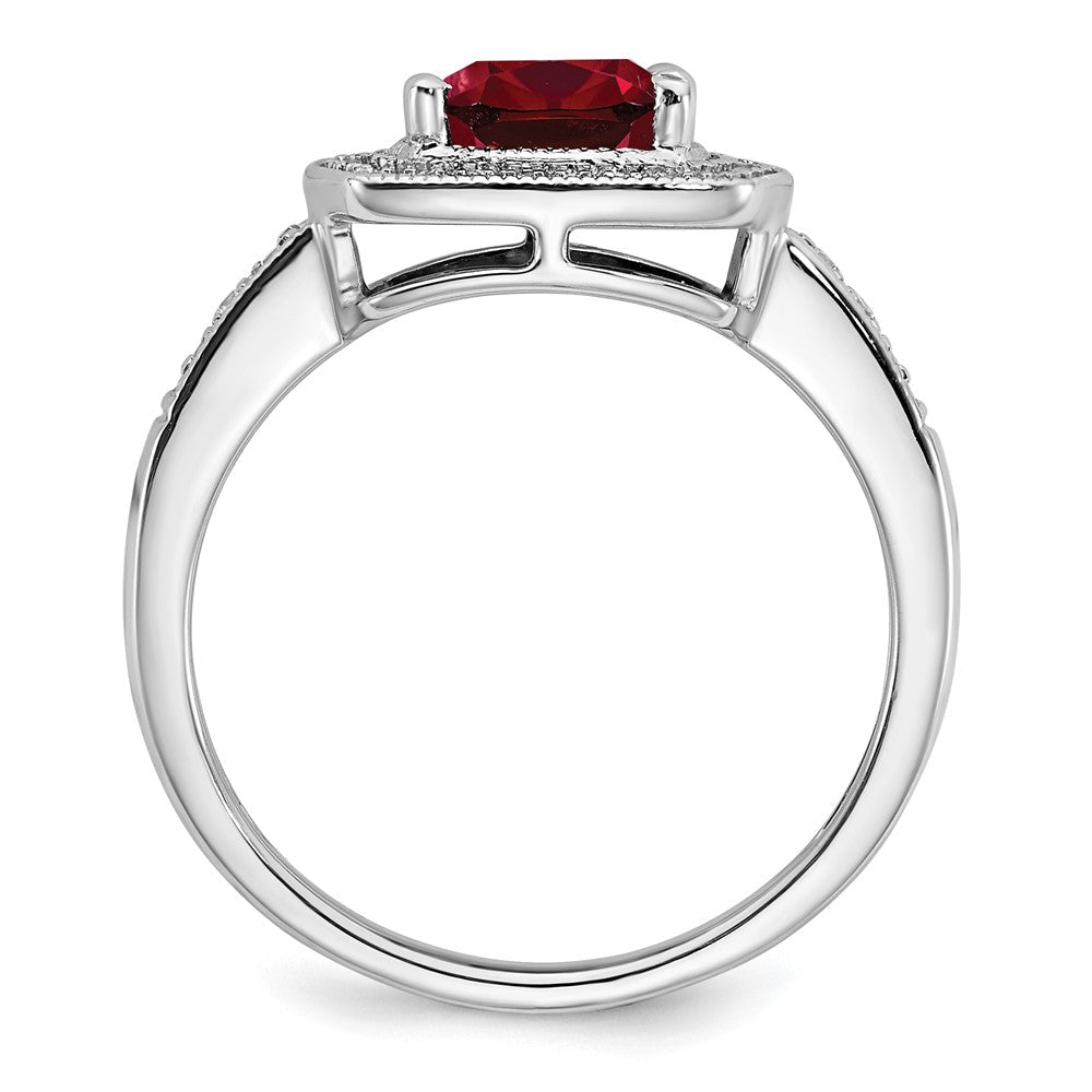 14K Weißgold Ring mit Kissenschliff-Rubin (synthetisch) und echten Diamanten in Halo-Fassung