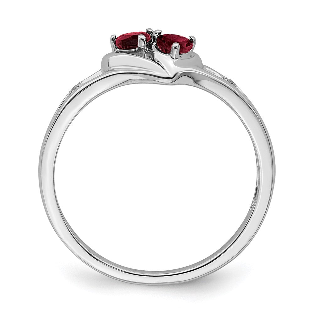 14K Weißgold Ring mit synthetischem Rubin und echtem Diamant, zweisteinig, Herzform