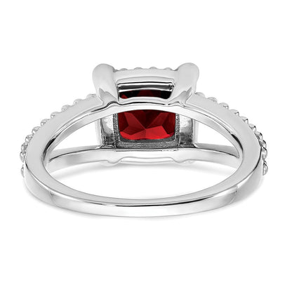 14K Weißgold Ring mit Granat im Kissenschliff und echten Diamanten