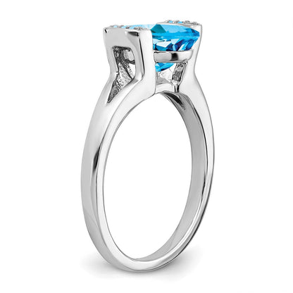 14K Weißgold Ring mit ovalem Blautopas und echten Diamanten