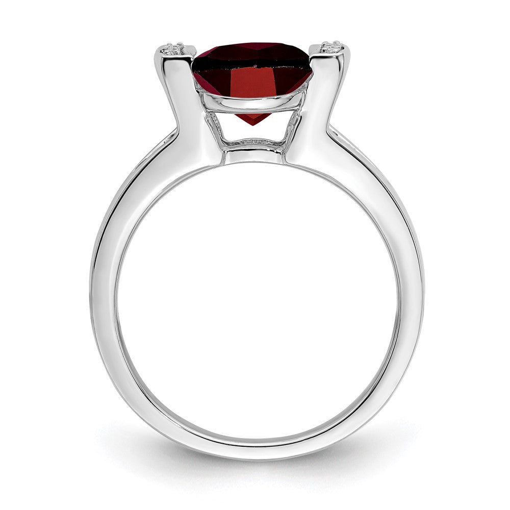 14K Weißgold Ring mit ovalem Granat und echten Diamanten