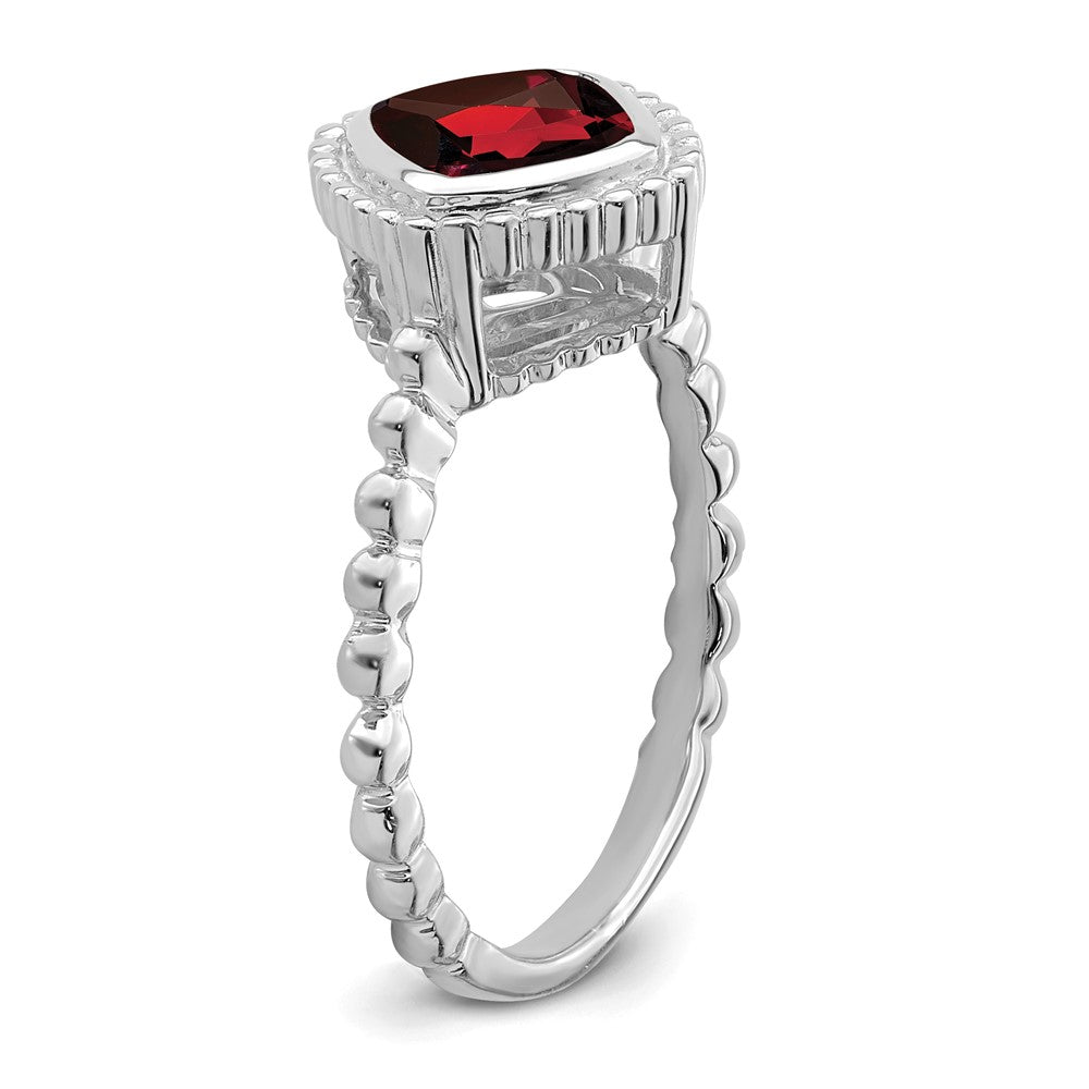 14K Weißgold Ring mit Granat im Kissenschliff