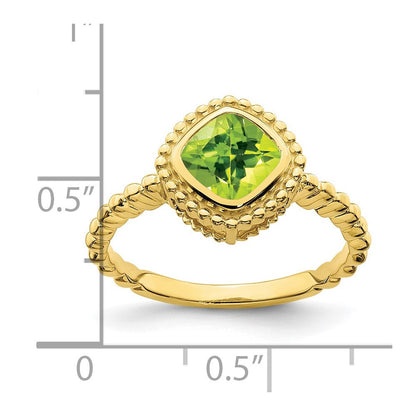 10K Gelbgold Kissen Peridot Ring
