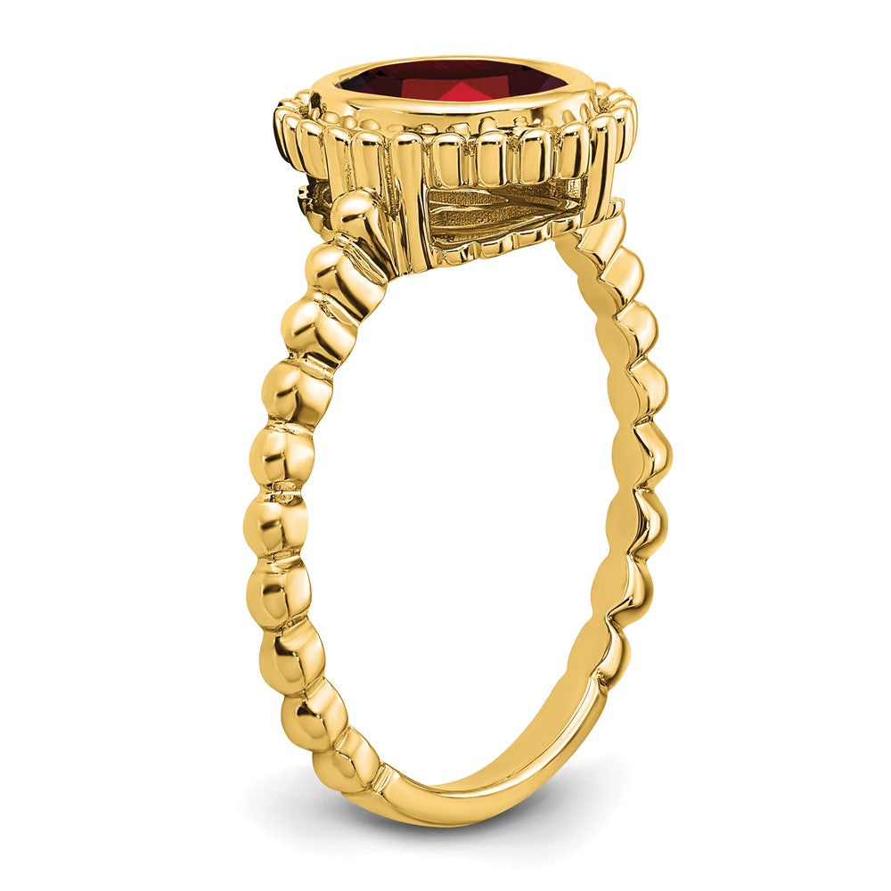 14K Gelbgold Ring mit ovalem Granat
