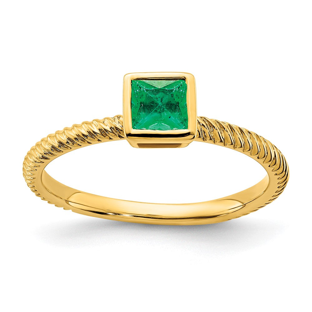 14K Gelbgold Ring mit quadratischer Fassung und Smaragd