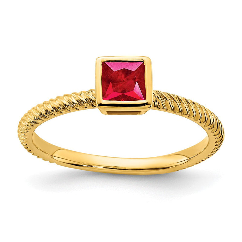 14K Gelbgold Ring mit Rubin in quadratischer Fassung