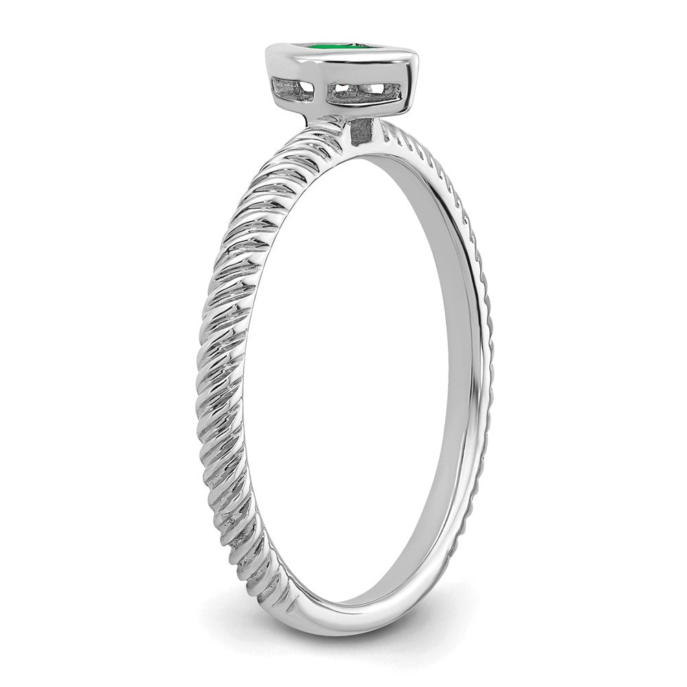 14K Weißgold Ring mit Marquise-Fassung und Smaragd