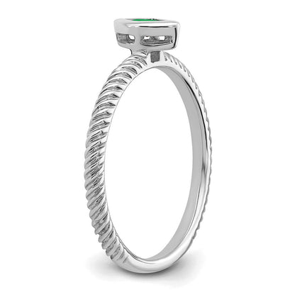 14K Weißgold Ring mit Marquise-Fassung und Smaragd