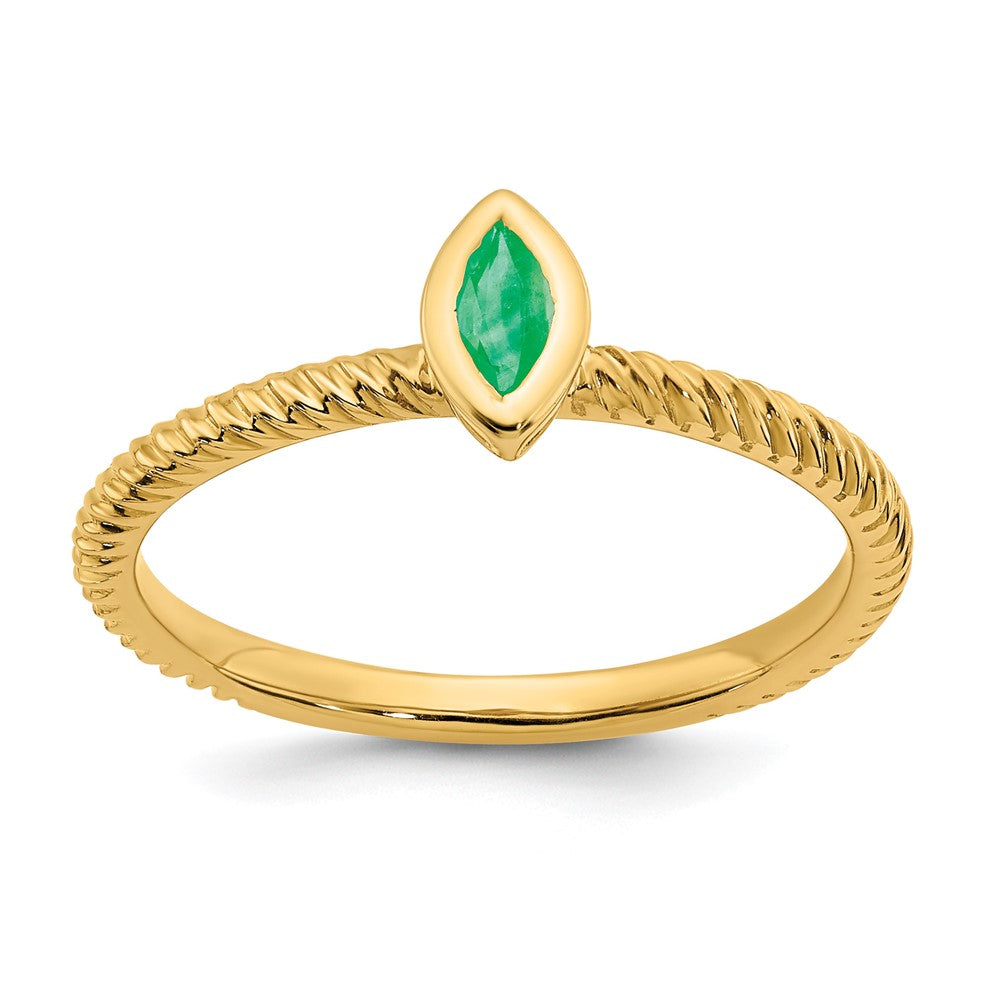 14K Gelbgold Ring mit Smaragd im Marquise-Schliff und Zargenfassung