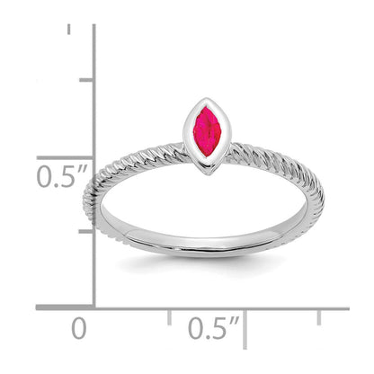 14K Weißgold Ring mit Rubin im Marquise-Schliff, Zargenfassung