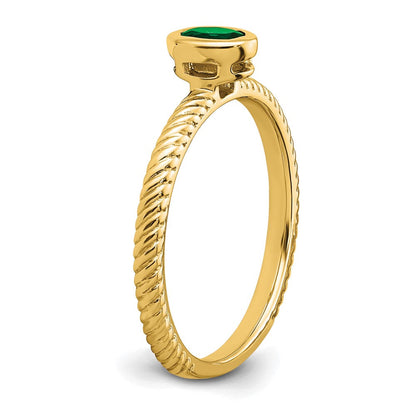 Massiv 14K Gelbgold Oval Zargenfassung Synthetisch Smaragd Ring