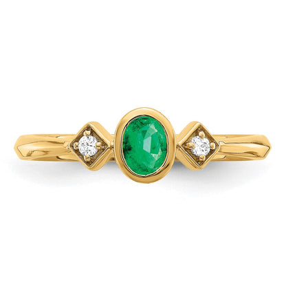 14K Gelbgold Ring mit ovalem Smaragd in Zargenfassung und echten Diamanten