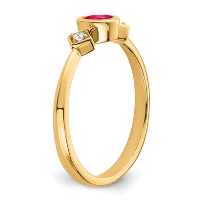 14K Gelbgold Ring mit ovalem Rubin in Zargenfassung und echten Diamanten