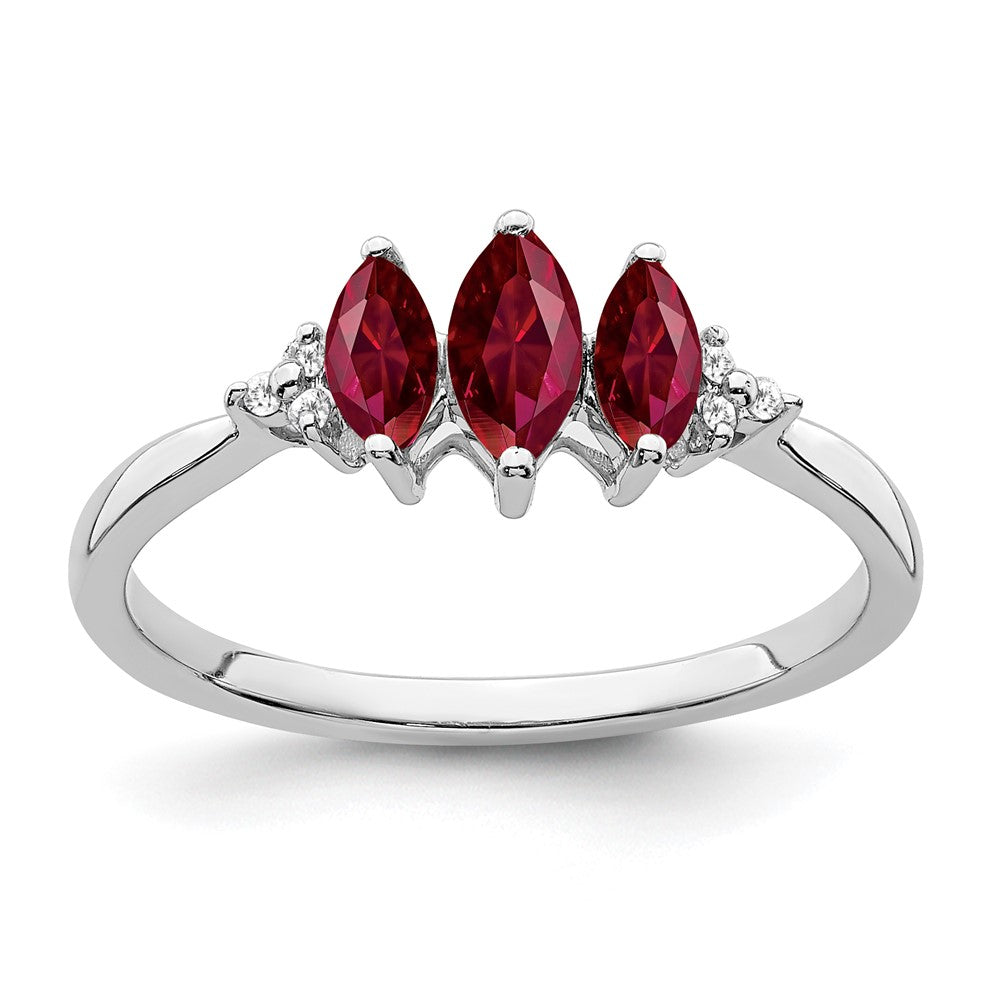 14K Weißgold Ring mit Marquise-Rubin (synthetisch) und echten Diamanten im 3-Stein-Design