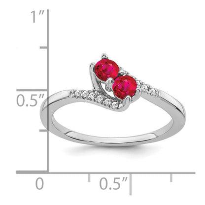 14K Weißgold Ring mit Rubin und echtem Diamant im Bypass-Design, 2 Steine