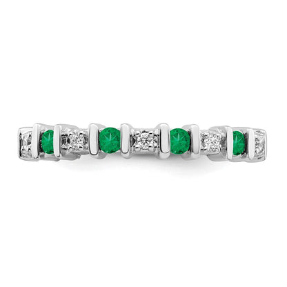 14K Weißgold Ring mit Smaragd und echten Diamanten