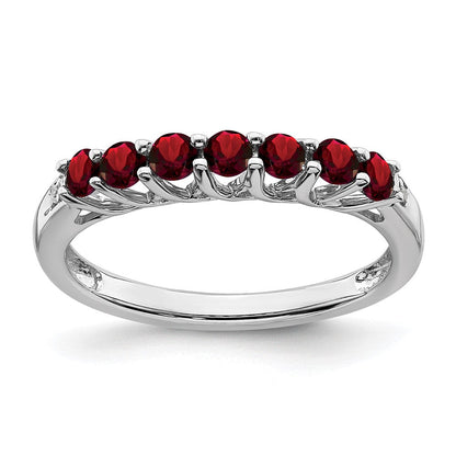 14K Weißgold Ring mit Granat und echten Diamanten, 7 Steine