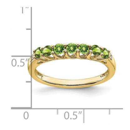 10K Gelbgold Peridot und Diamant 7-stone Ring