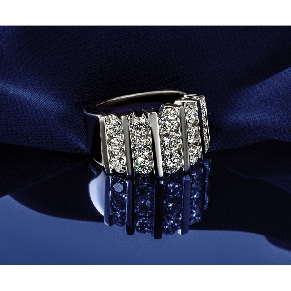 14K Weißgold Ring mit 2 ct. im Labor gezüchteten Diamanten VS/SI