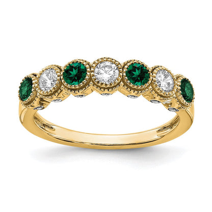 14K Gelbgold Ring mit 0,5 ct. laborgezüchtetem Diamant VS/SI+ G+ und laborgezüchtetem Smaragd