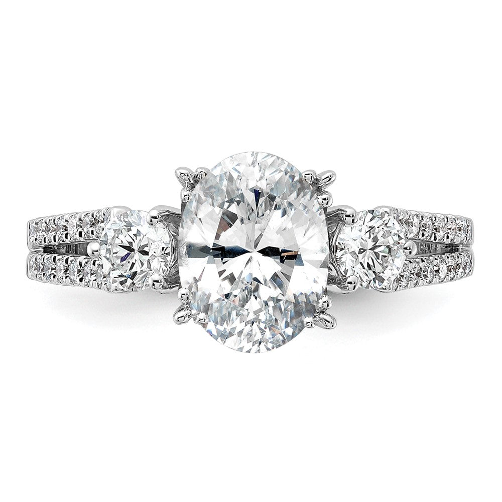 14K Weißgold Verlobungsring mit ovalem 1,5 ct. Diamant-Mittelstein, laborgezüchtet, und 0,5 ct. Diamanten VS/SI+ G+