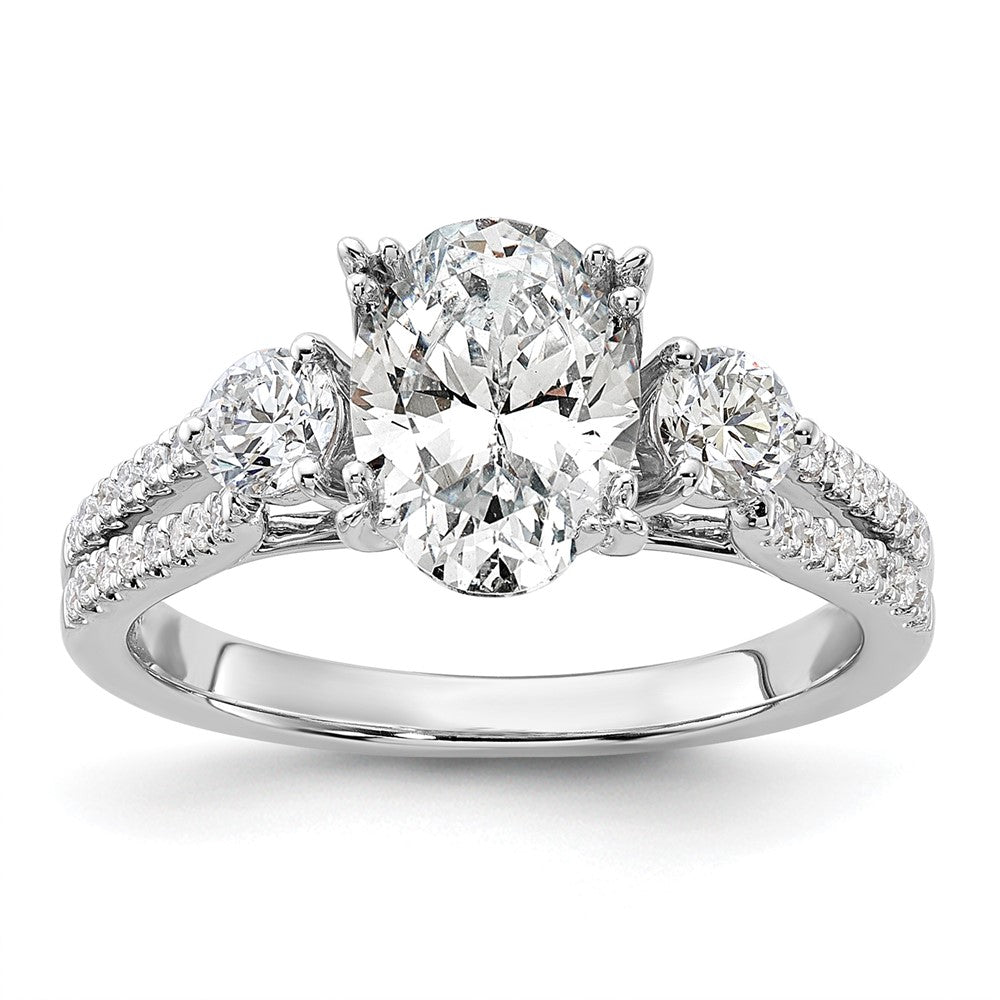 14K Weißgold Verlobungsring mit ovalem 1,5 ct. Diamant-Mittelstein, laborgezüchtet, und 0,5 ct. Diamanten VS/SI+ G+