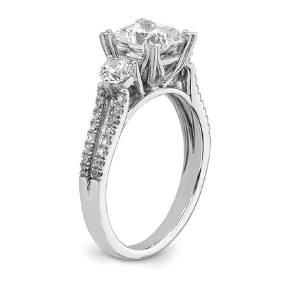 14K Weißgold Verlobungsring mit im Labor gezüchteten Diamanten VS/SI FGH