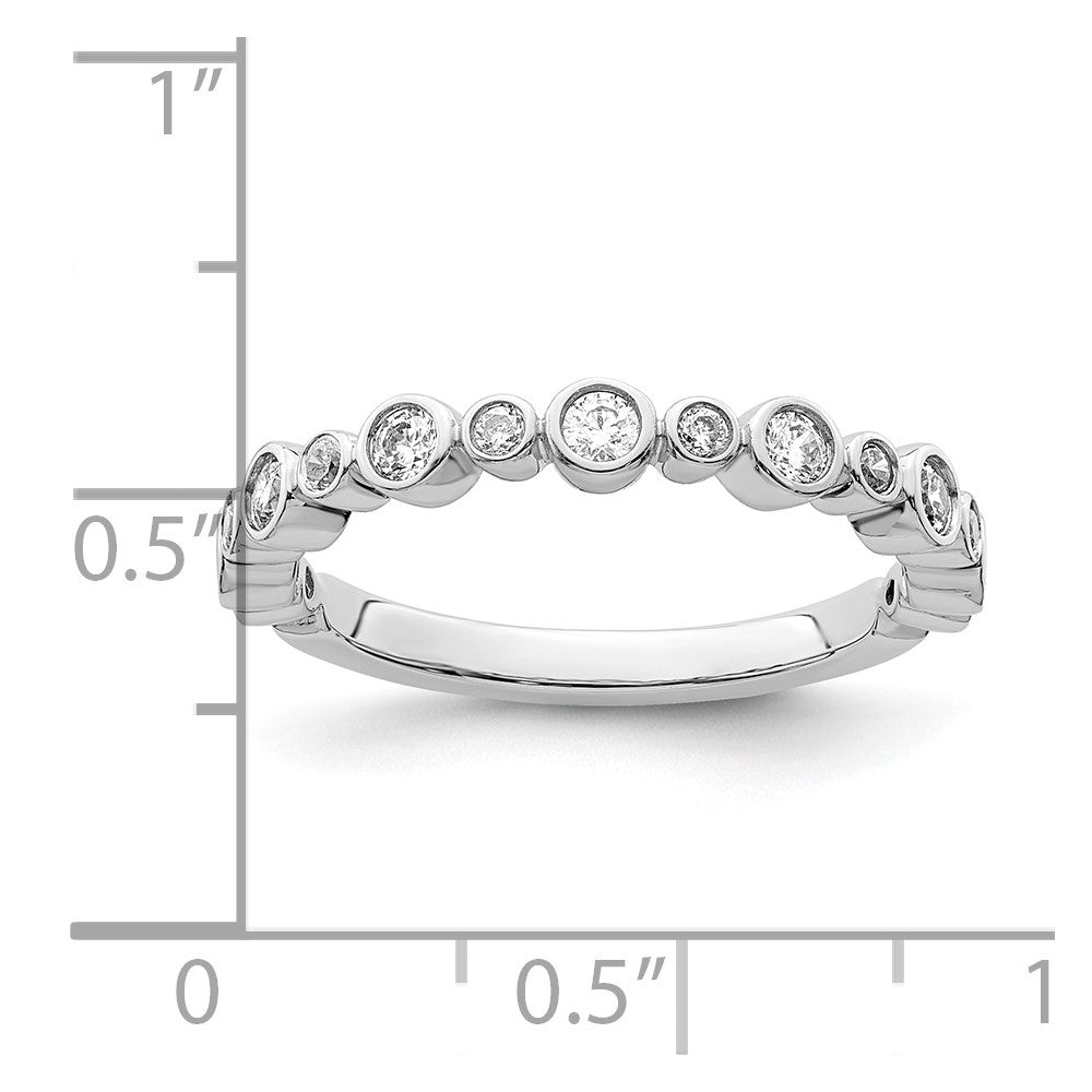 14K Weißgold Ring mit im Labor gezüchteten Diamanten, VS/SI+ G+