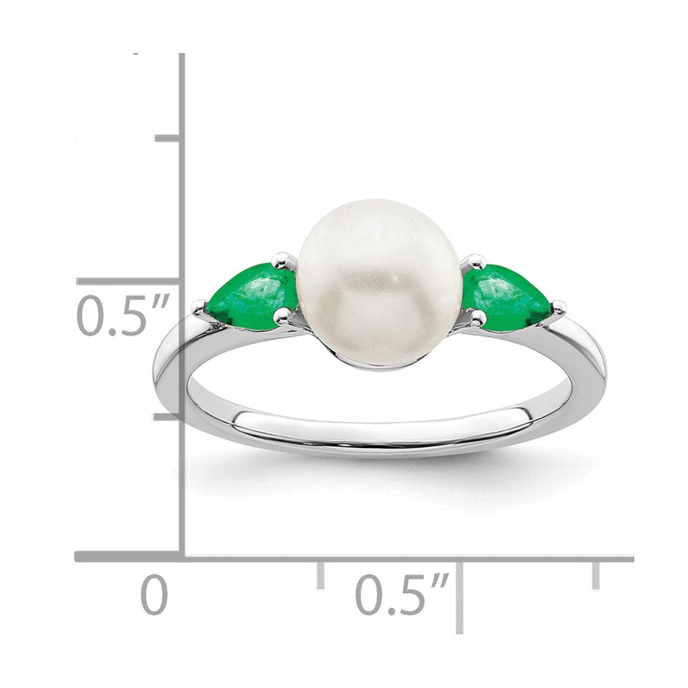 14K Weißgold Ring mit Süßwasserzuchtperle und Smaragd
