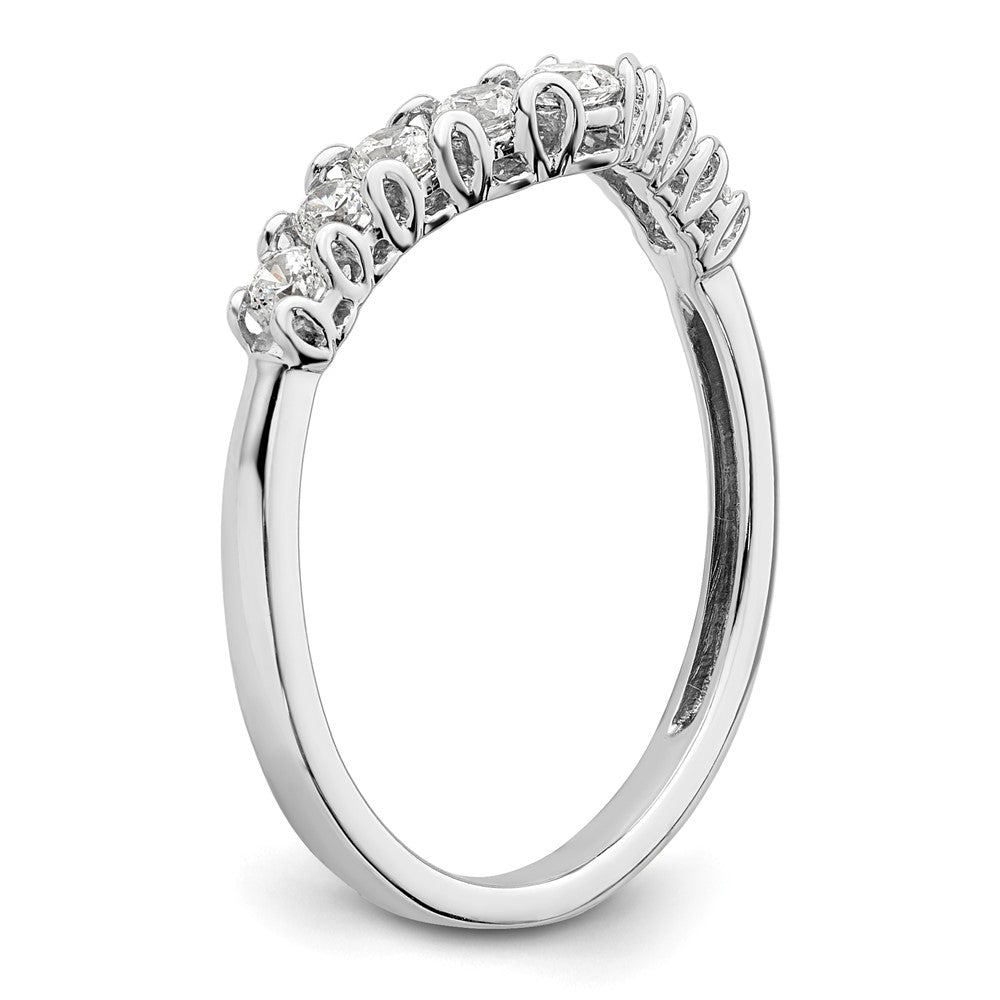 14K Weißgold Ring mit 0,375 ct. Labordiamanten VS/SI+ G+, komplett besetzt, konkav geformt