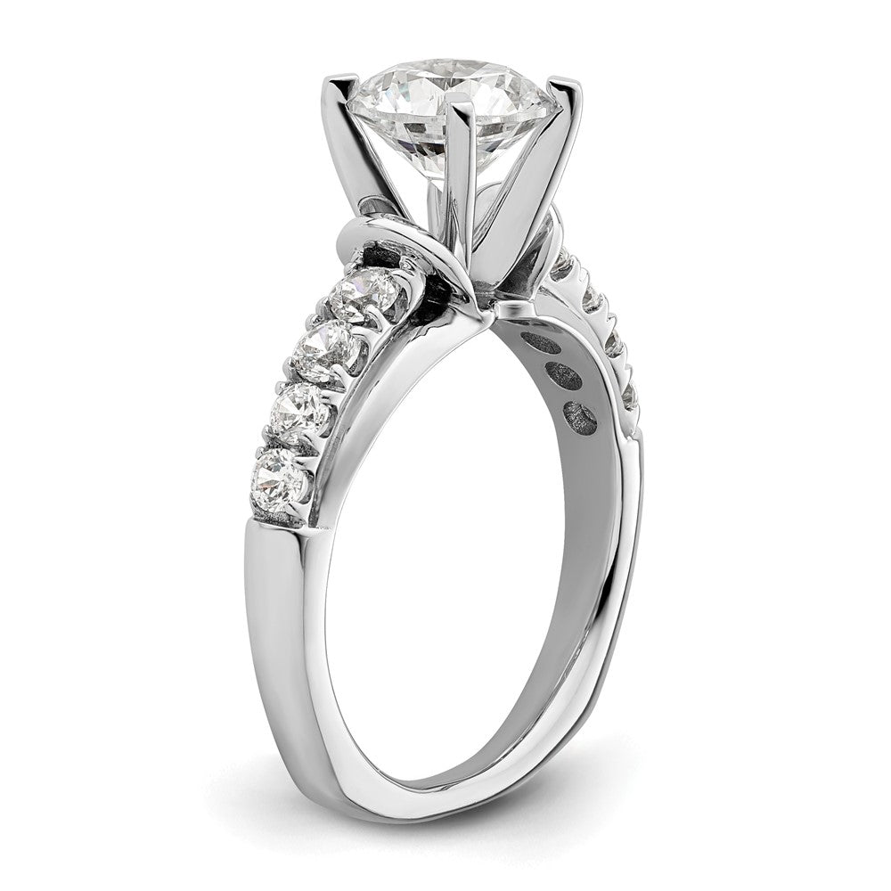 14K Weißgold Verlobungsring mit 1,5 ct. rundem Center-Laborgezüchtetem Diamanten VS/SI+ G+ und 0,5 ct. in gemeinsamer Krappenfassung